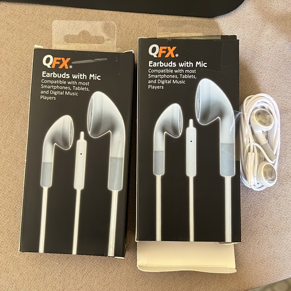 QFX Earbuds with Mic